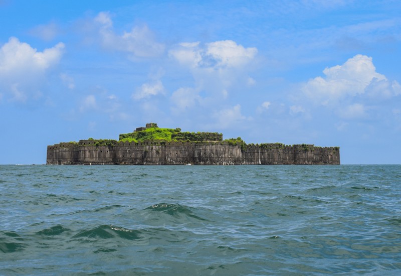 7 MAJESTIC SEA FORTS IN KONKAN YOU MUST VISIT