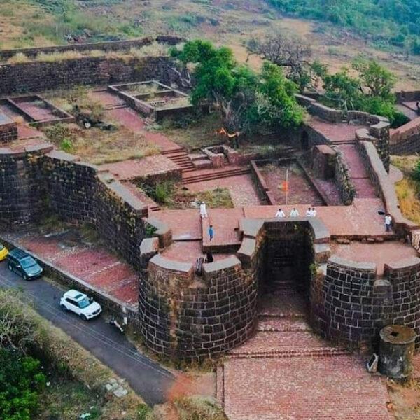 Bankot Fort