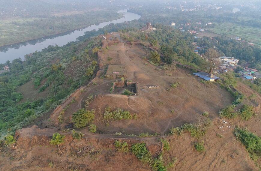 Govalkot / Govindgadh Fort
